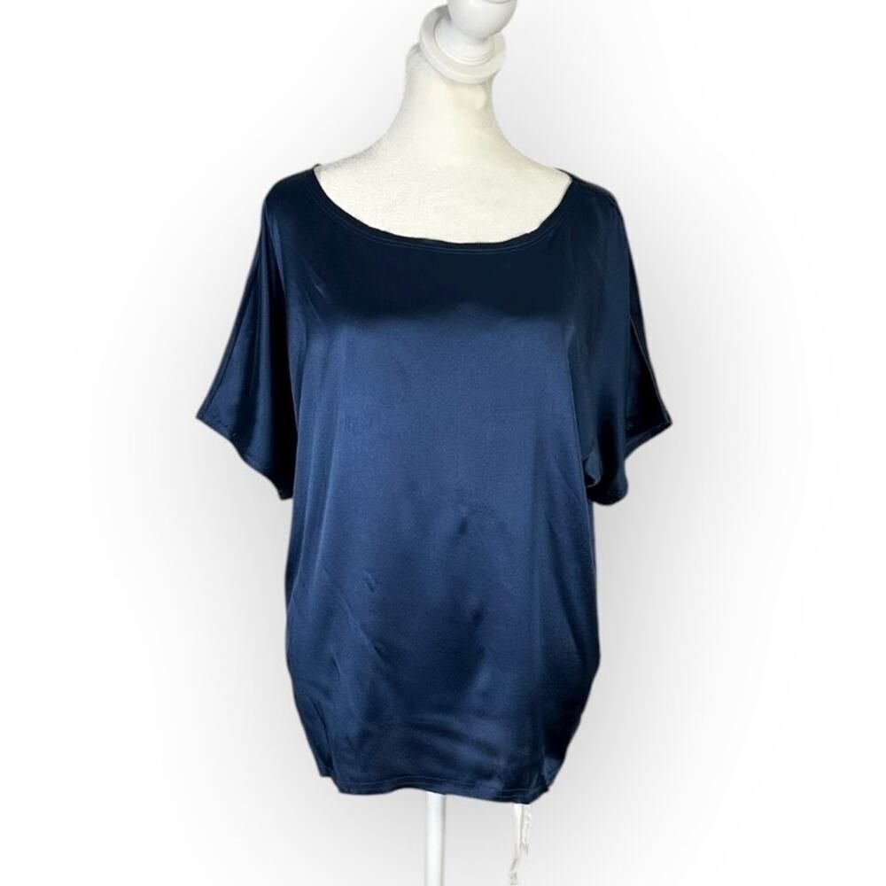 Beryll Blouse Women's Small Blue Silk Blend Scoop Neck Short Sleeve T-Shirt Top